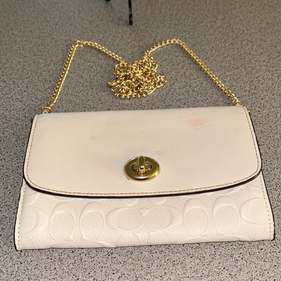 Coach pouch with chain strap - Picture 1 of 12